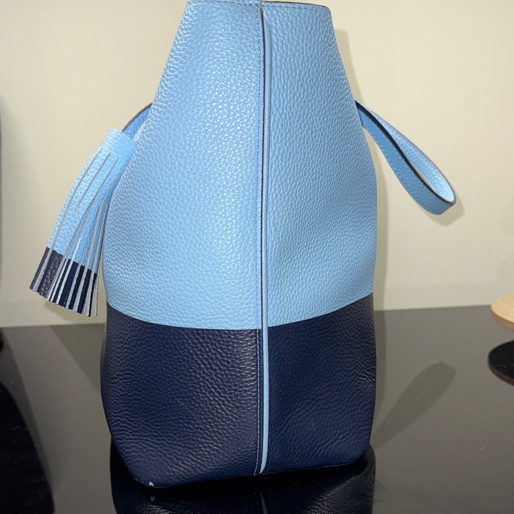 Tory Burch Light Blue and Navy Tote - Picture 10 of 16